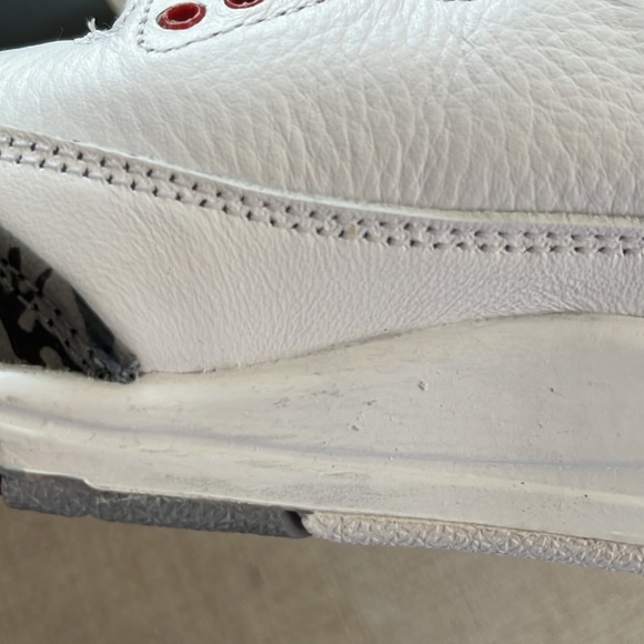 Fire Red Jordan 3’s size 4 (GS) - Picture 7 of 7